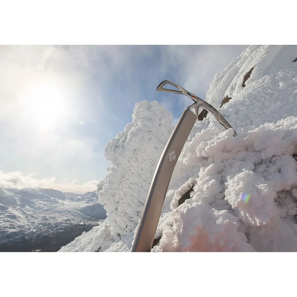 Black Diamond Raven Ice Axe with Grip - Image 4