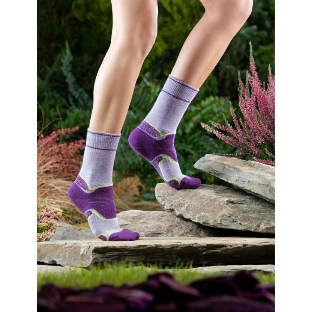 Bridgedale Women's Hike Midweight Merino Boot Socks (Lilac/Purple) - Image 8