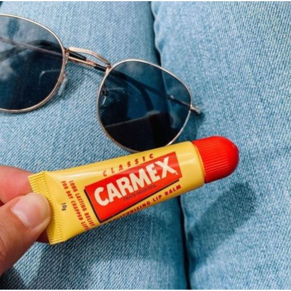 Carmex Classic Lip Balm Tube - Image 12