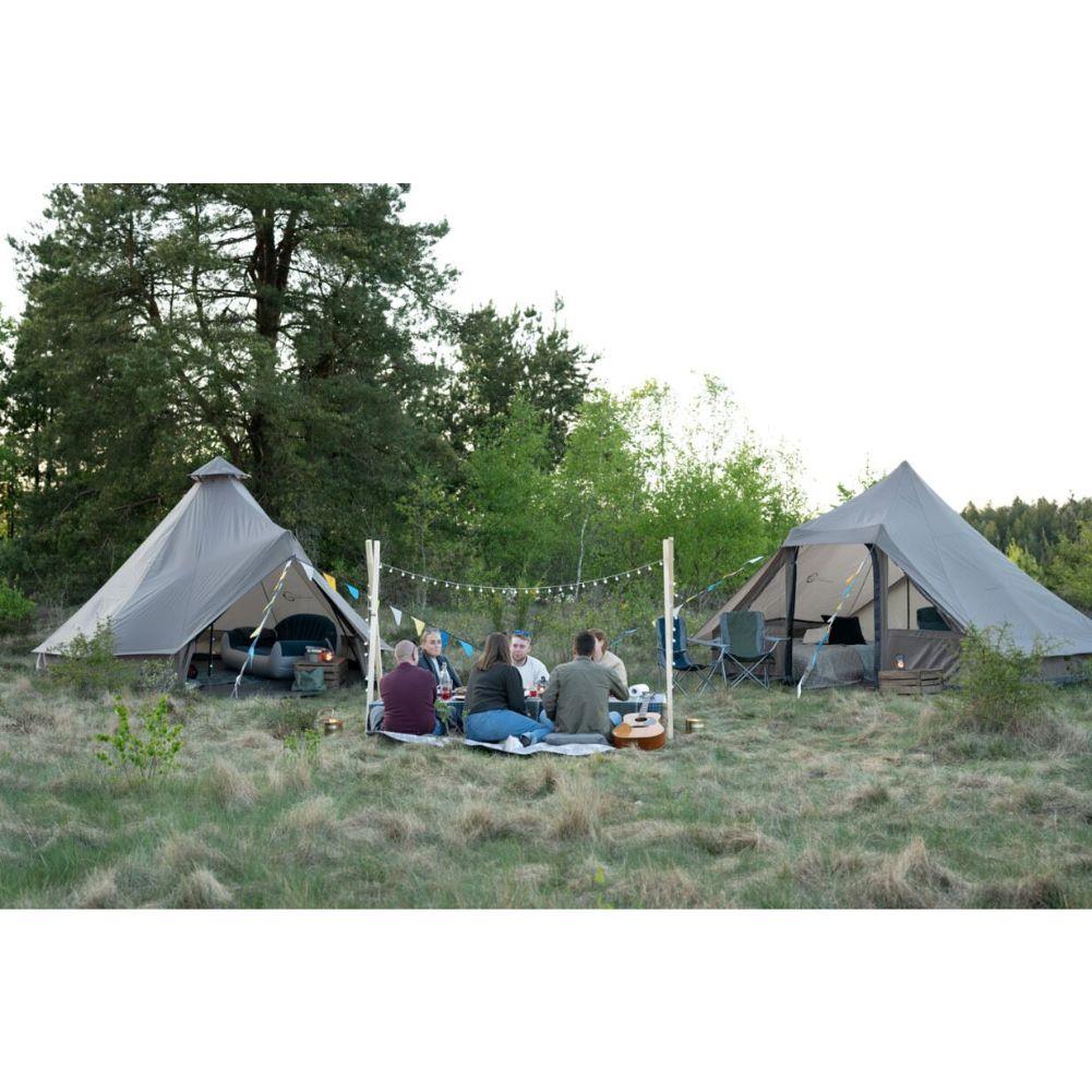 Easy Camp Moonlight Cabin Tent - 10 Man Tent - Image 11