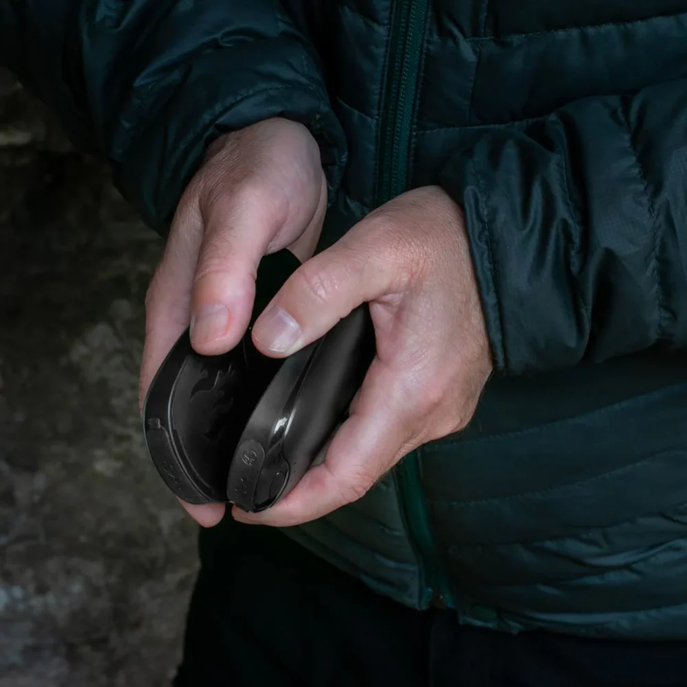 Lifesystems Dual-Palm Rechargeable Hand Warmers - Image 7