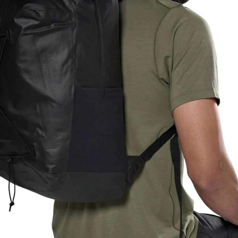 Montane Transition Pack 28L (Black) - Image 6