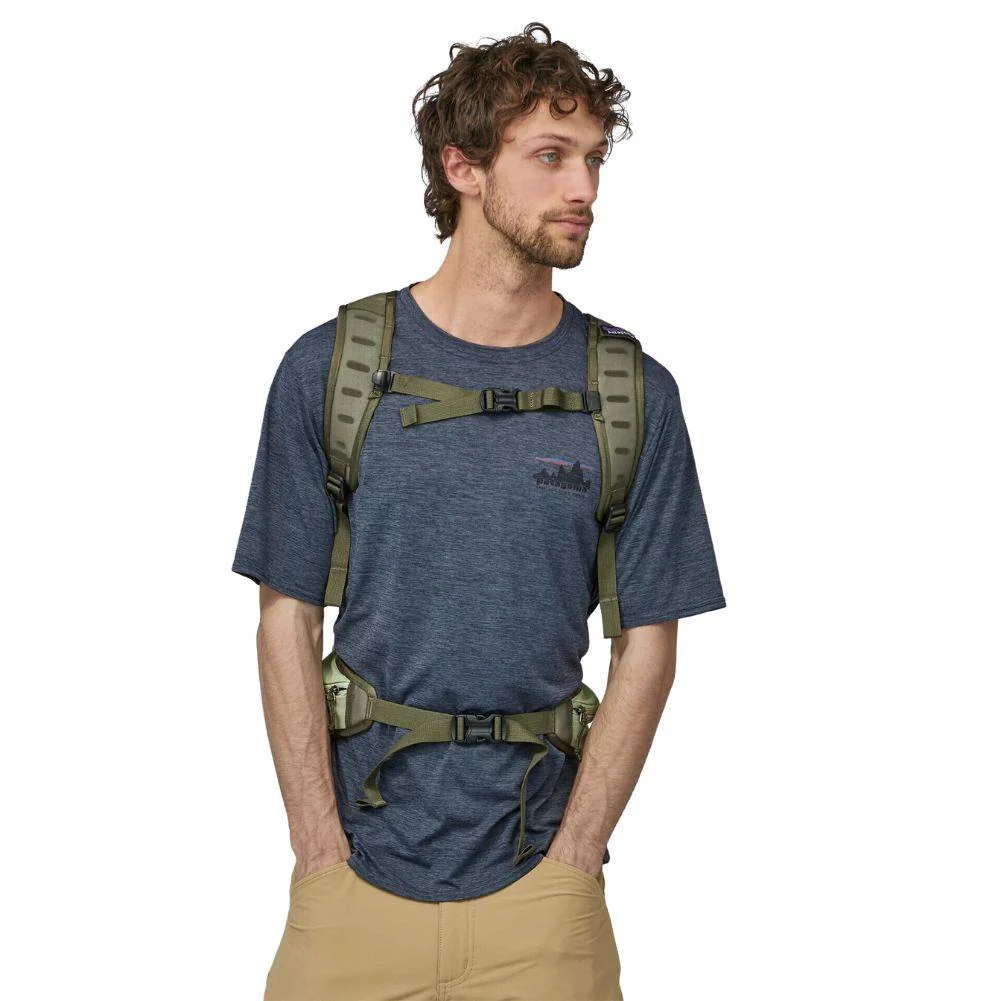 Patagonia Altvia Pack 22L (Salvia Green) - Image 3