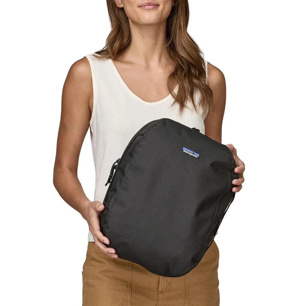 Patagonia Black Hole Cube 14L (Black) - Image 8