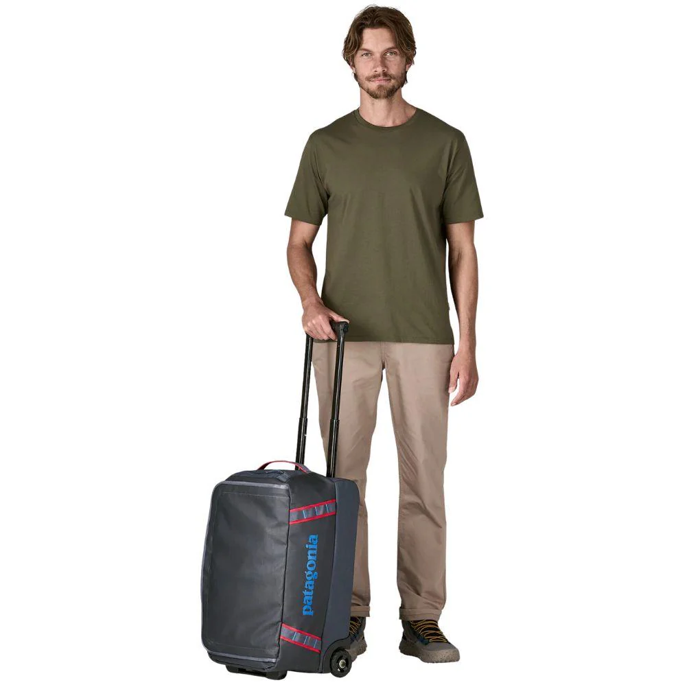 Patagonia Black Hole Wheeled Duffel 40L (Smolder Blue w/Amanita Red) - Image 4