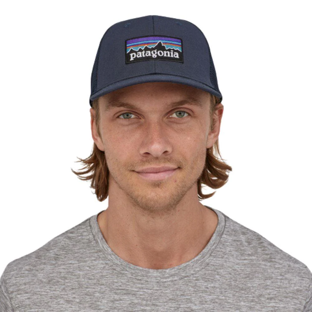 Patagonia P-6 Logo Trucker Hat (Night Plum) - Image 2