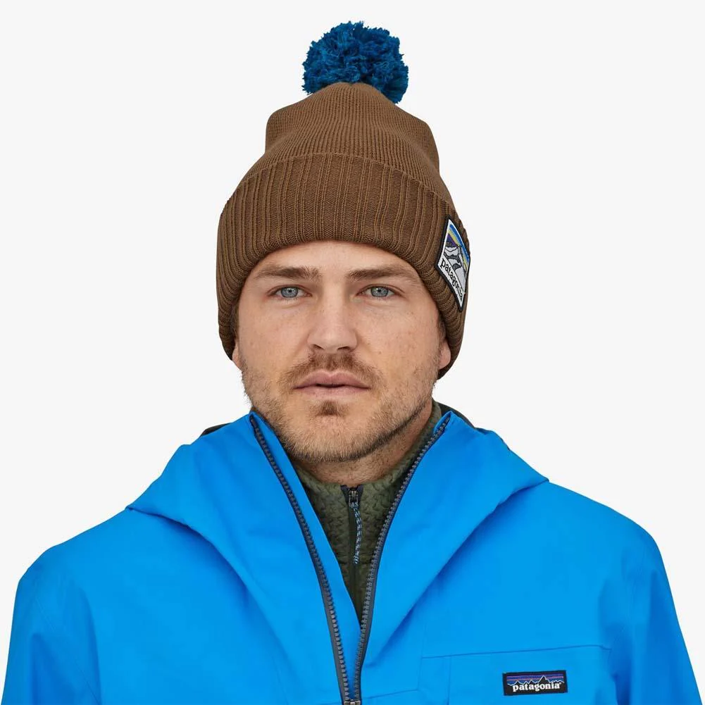 Patagonia Powder Town Beanie (Line Logo Ridge: Mulch Brown) - Image 2