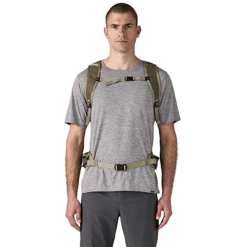 Patagonia Terravia Pack 22L (River Rock Green) - Image 9