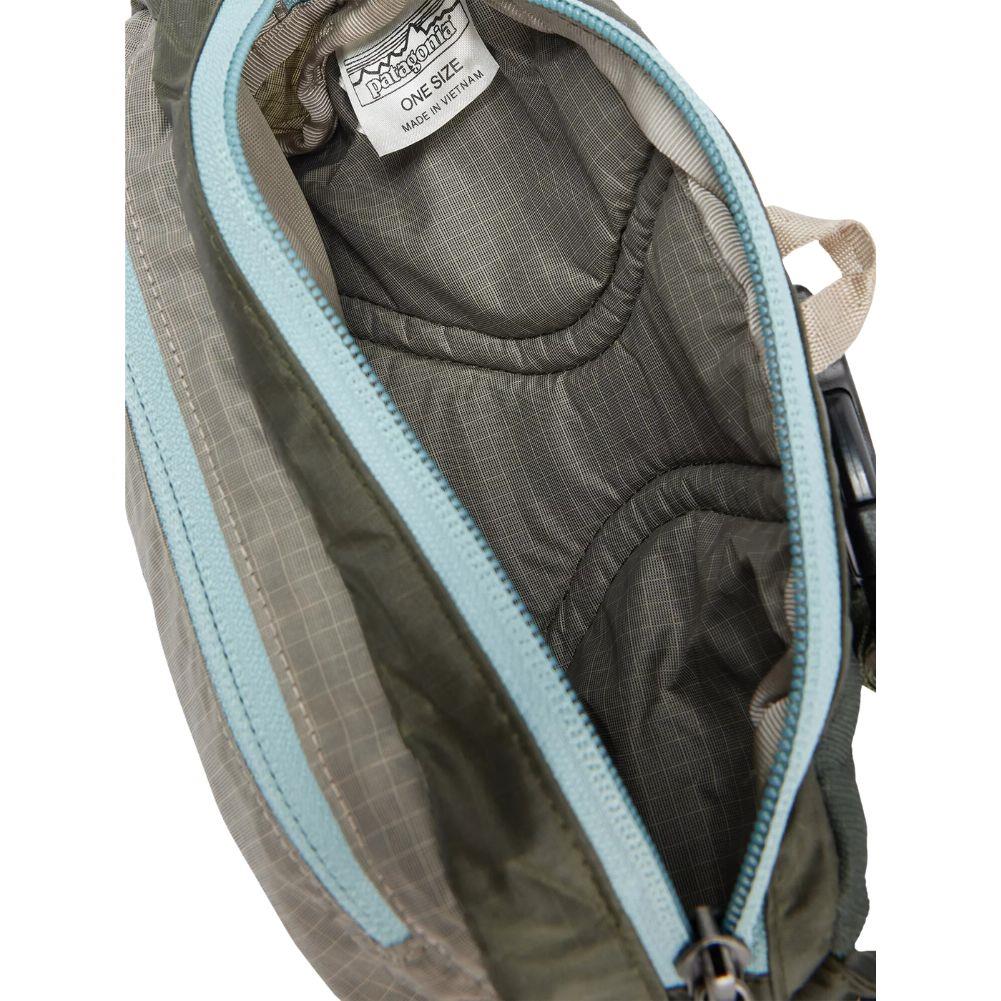 Patagonia Ultralight Black Hole Mini Hip Pack 1L (Pine Needle Green) - Image 5