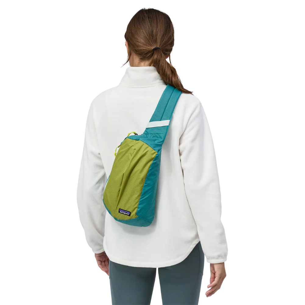 Patagonia Ultralight Black Hole Sling 8L (Subtidal Blue) - Image 3