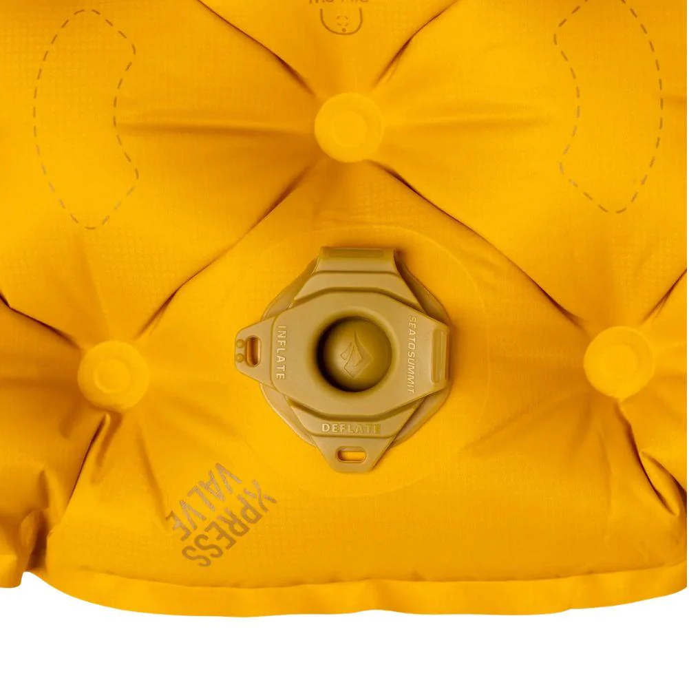 Sea To Summits Ultralight XR Insulated Air Sleeping Mat - Regular (Arrowwood) - Image 8