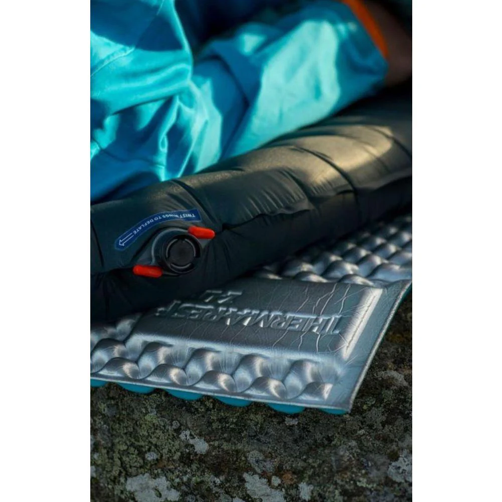 Therm-a-Rest Z Lite SOL Sleep Mat - Regular (Blue/Silver) - Image 5