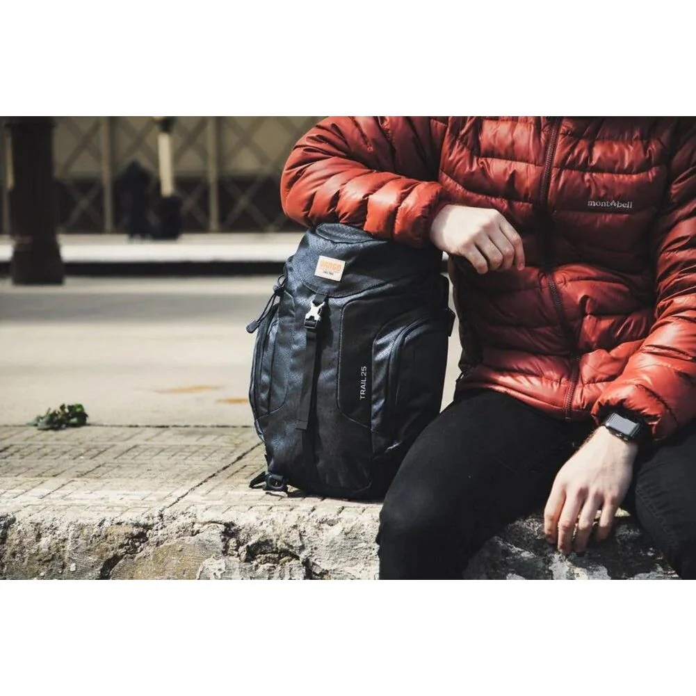 Vango Trail 25 Rucksack (Black) - Image 6