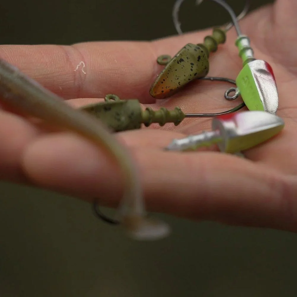 VMC 7155 Dart Jig Head (Ghost Chartreuse) - Image 3