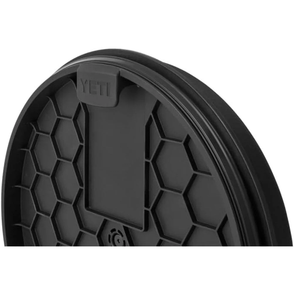 Yeti LoadOut Bucket Swivel Seat (Black) - Image 5