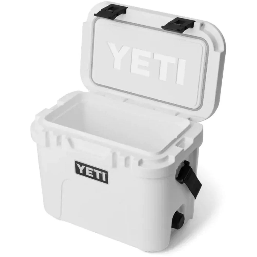 Yeti Roadie 15 Cool Box (White) - Image 5