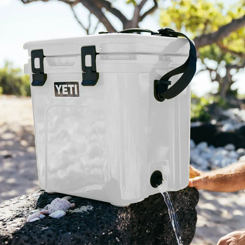Yeti Roadie 24 Cool Box 2.0 (Rescue Red) - Image 12