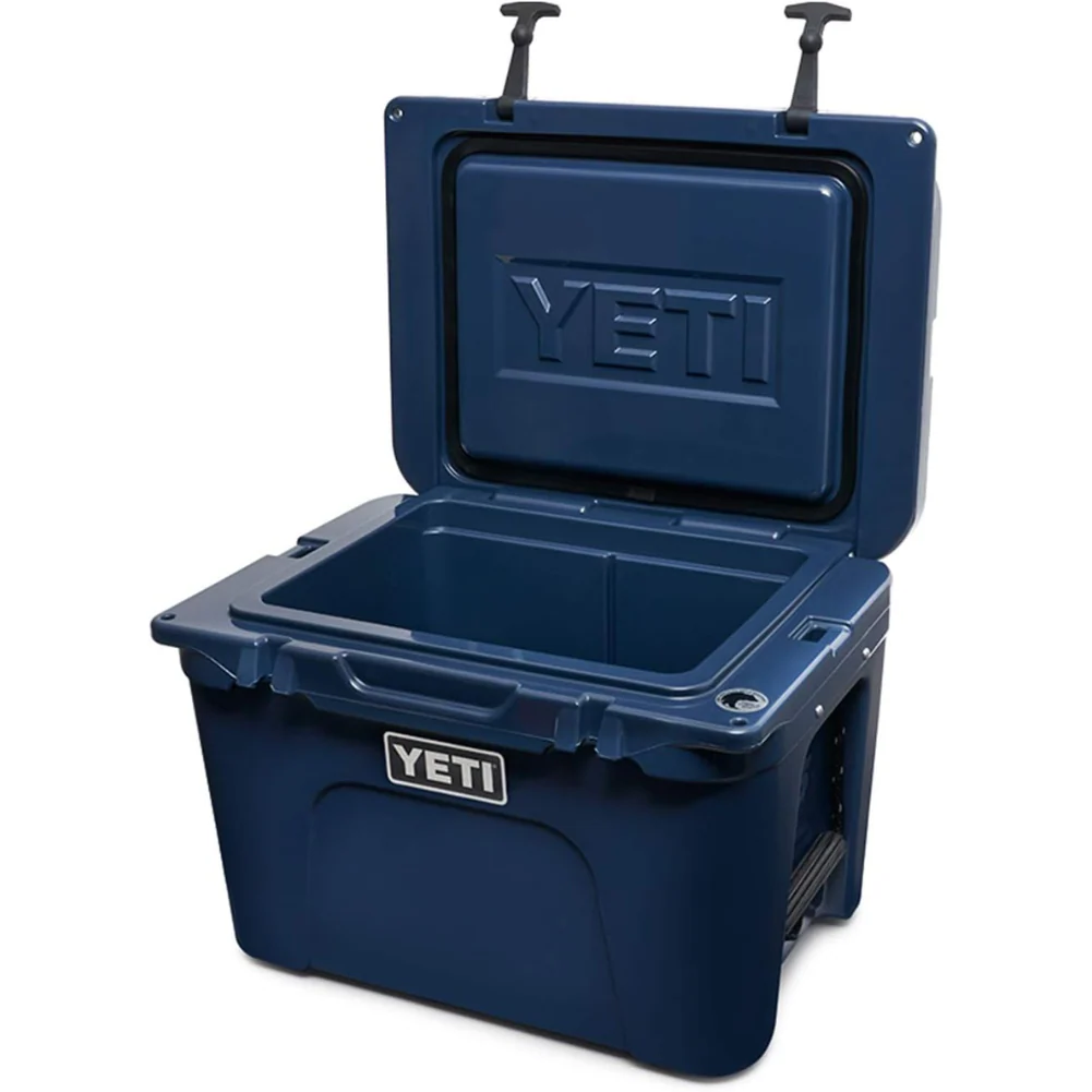 Yeti Tundra 35 Cool Box (Navy) - Image 3