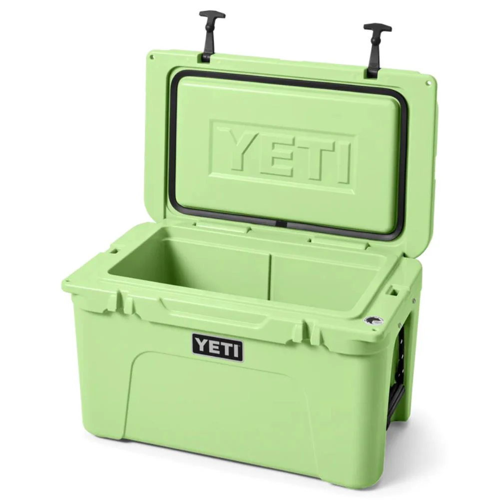 Yeti Tundra 45 Cool Box (Key Lime) - Image 3
